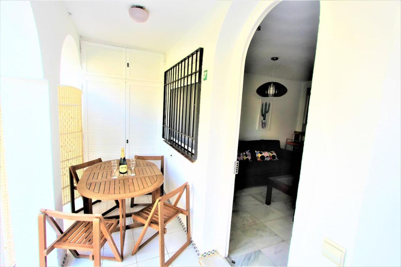 Apartamento Andalucia - A 100 Metros De La Playa, Camino Recto Sin Cuestas - Piscina 베날마데나코스타 외부 사진